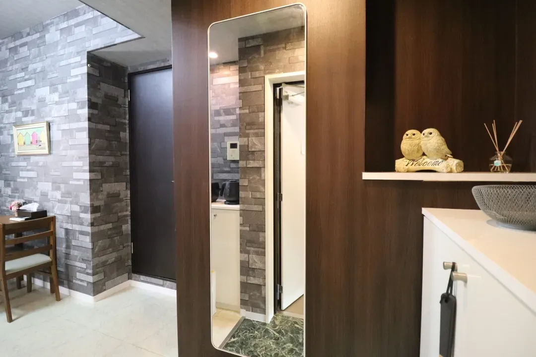 心齋橋旅居｜長堀橋站步行5分＊難波、道頓堀步行即達＊提供Wi-Fi＊設備齊全＊設計感客房