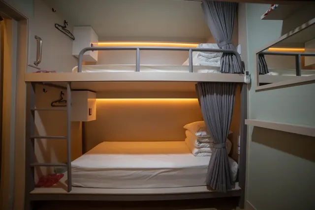 Calistar Hotel-Shared Dormitory, Women only (2 Beds)-2