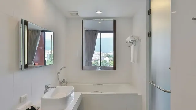 清邁伊斯廷譚酒店(Eastin Tan Hotel Chiang Mai)-豪華房 (含早餐)Deluxe Mountain View Room (Room with Breakfast)-4