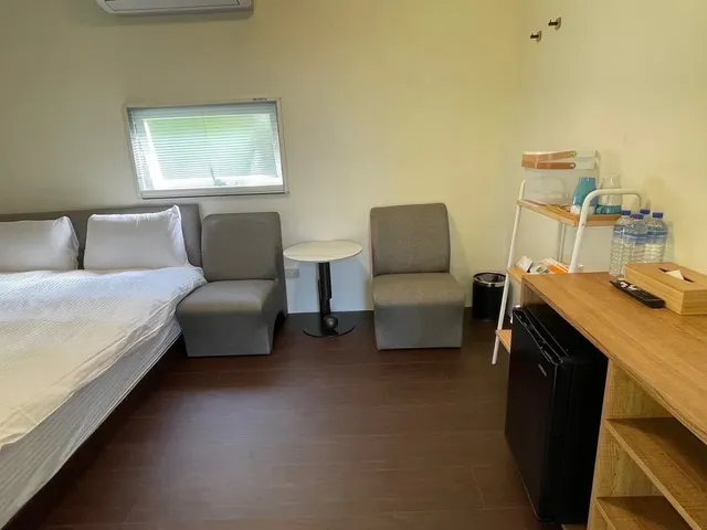 星玥涵屋STAR&MOON GUEST HOUSE｜特色涵管屋、頂級露營車、寵物親子友善-露營車-5