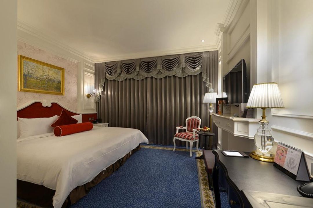 Golden Tulip RS Boutique Hotel