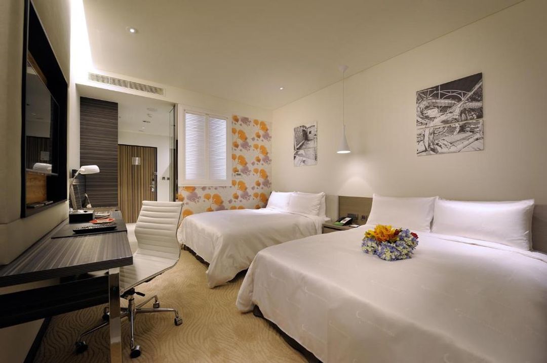 Golden Tulip Glory Fine Hotel