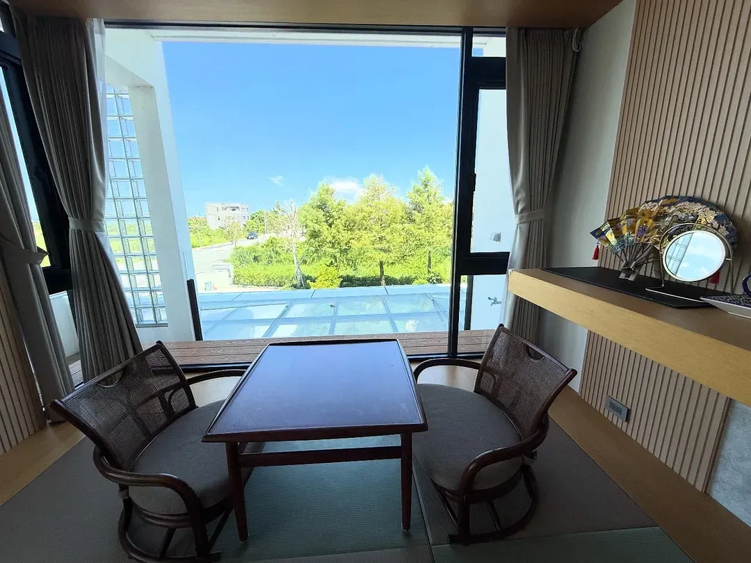 礁溪好好透光莊園Villa| 16-22人villa包棟 | 落羽松及湖景| 美式戶外烤爐 | 兒童電動車及室內遊戲室