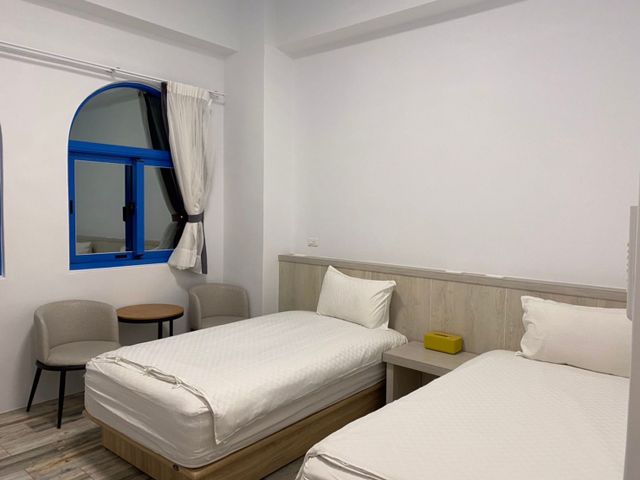 Memories-twin room-3