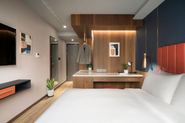 Kindness Day Hotel-Standard Double Room-3