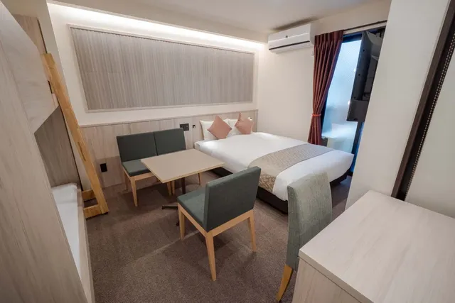 RESI STAY KUON-Bunk Quad-2