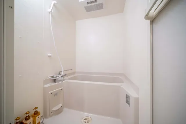 RESI STAY KUON-Bunk Quad-12