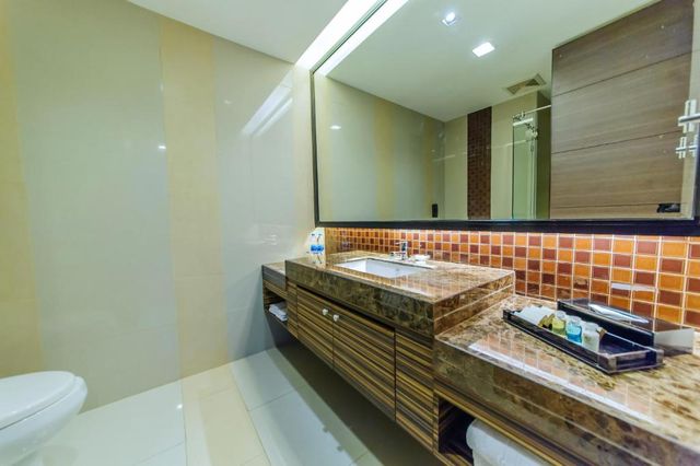 曼谷水門市場伯克利飯店(The Berkeley Hotel Pratunam - SHA Extra Plus)-尊貴房(含早餐)(Premier Room (Room with Breakfast))-4