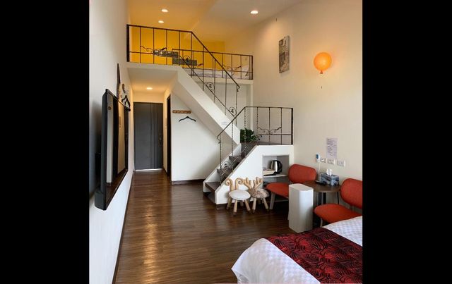 Sun Sweet House-Family Room with Balcony-3