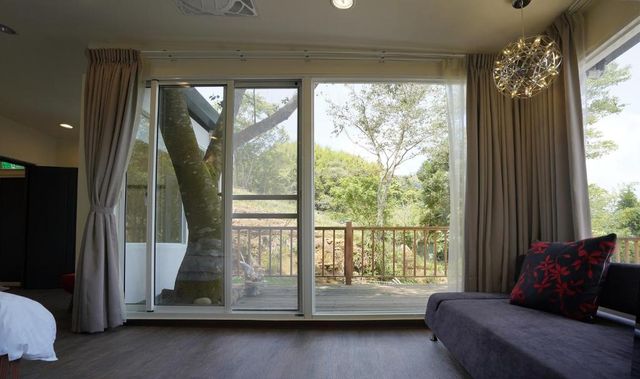 Sun Sweet House-Deluxe Double Room with Balcony-3