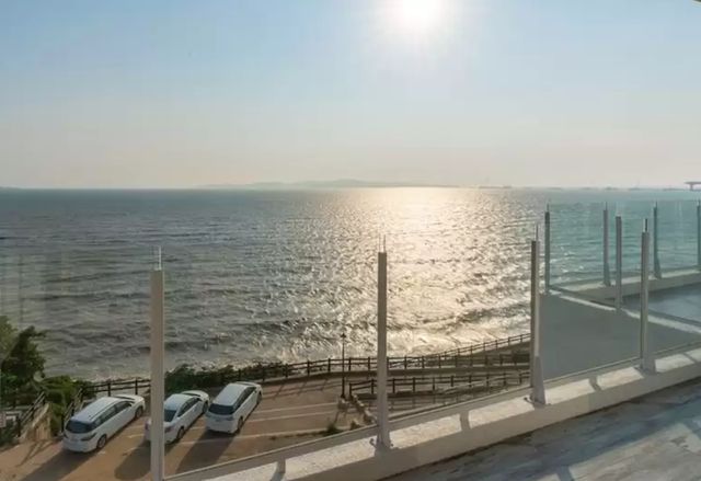 海院子 可選購絕佳海景落地窗房型-巴里島（2張單人床不可併床）301-4
