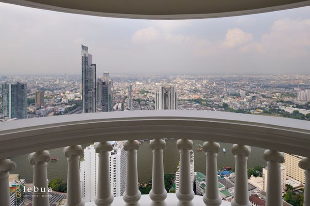 曼谷蓮花大飯店（lebua at State Tower)-高級河景房（含早餐）-1