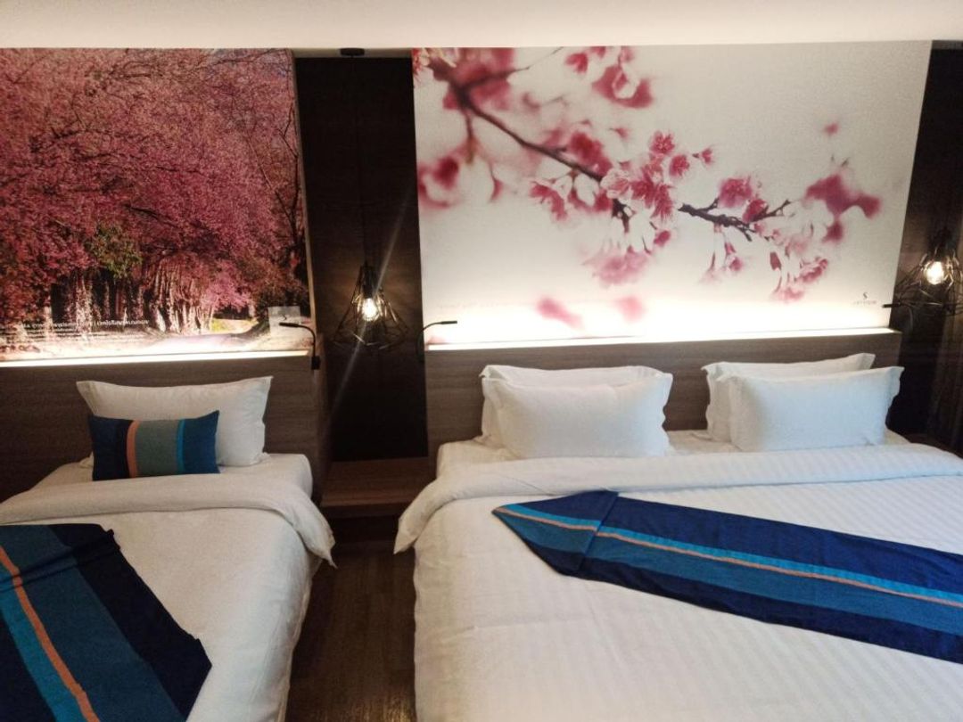 曼谷比左特爾酒店（Bizotel Premier Hotel & Residence）