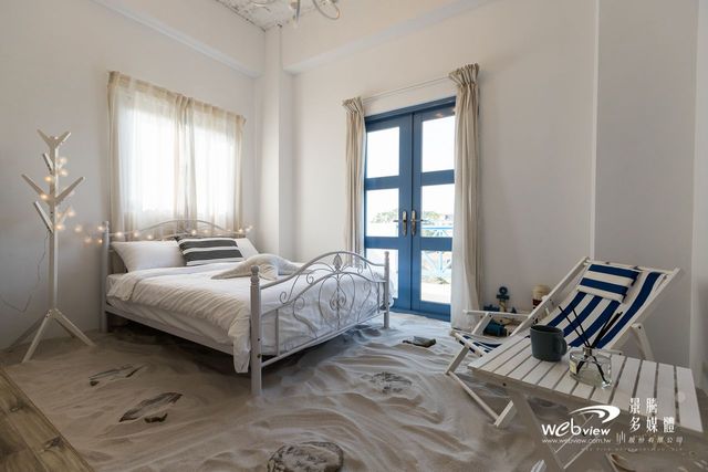 Blue White Bed and Breakfast-White Baisha Quadruple Room-4