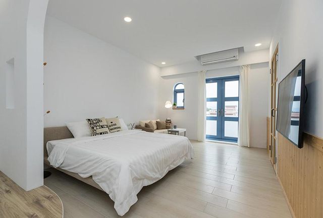 Blue White Bed and Breakfast-Quadruple Room-1