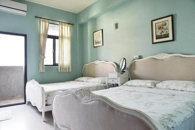 WEI SEN HOUSE-Quadruple Room-1