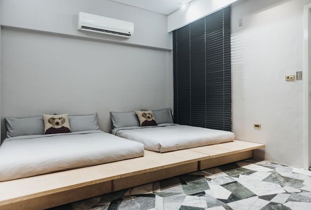Spring Guest House-Garden View Family Room-10