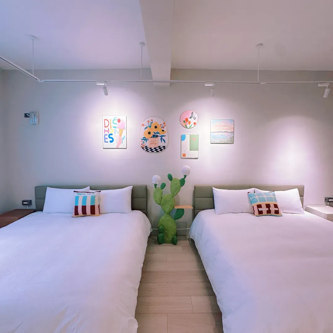 台南包栋酩宿｜6-12人包栋、调酒/电麻/KTV/酒吧风、近台南火车站