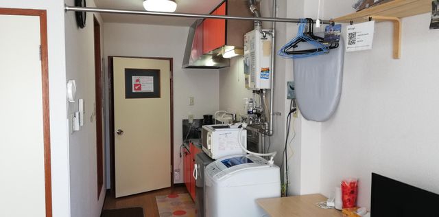 ALMAZ PLACE-#201 Tiny room ☆ Free Wi-Fi ☆ Good airport access! The room has futons!極小ルーム☆Wi-Fi無料☆空港アクセス良好!お部屋は布団対応です!-15
