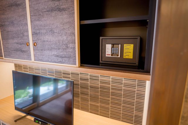 RESI STAY Villa Silktree-Entire House-8