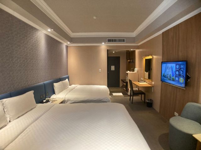 台中歐風商旅-商務四人房兩大床(無餐)-5