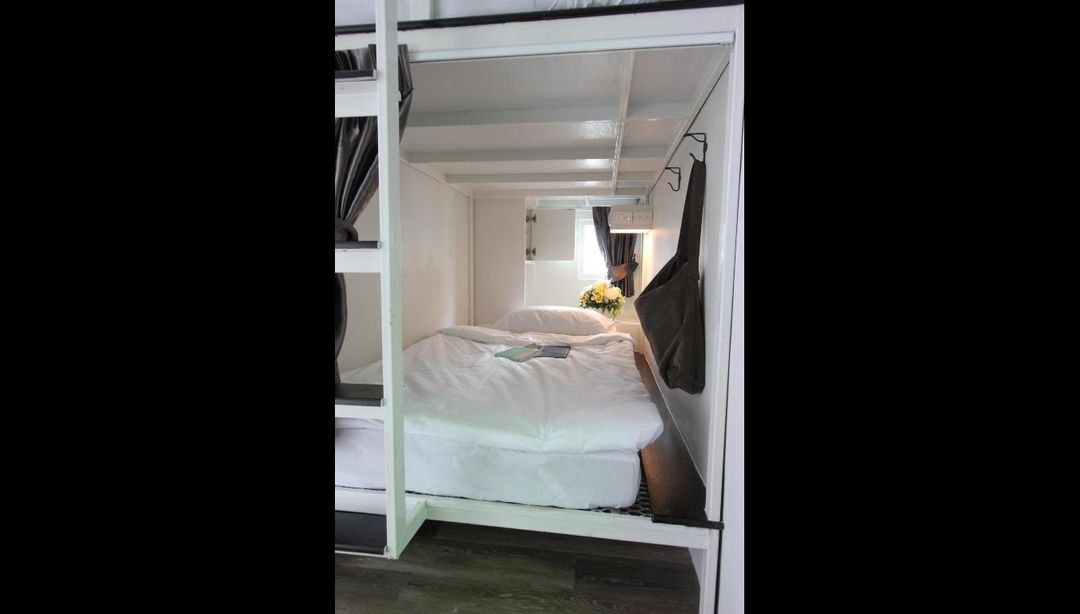 Diff Hostel