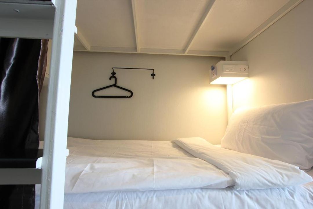 Diff Hostel