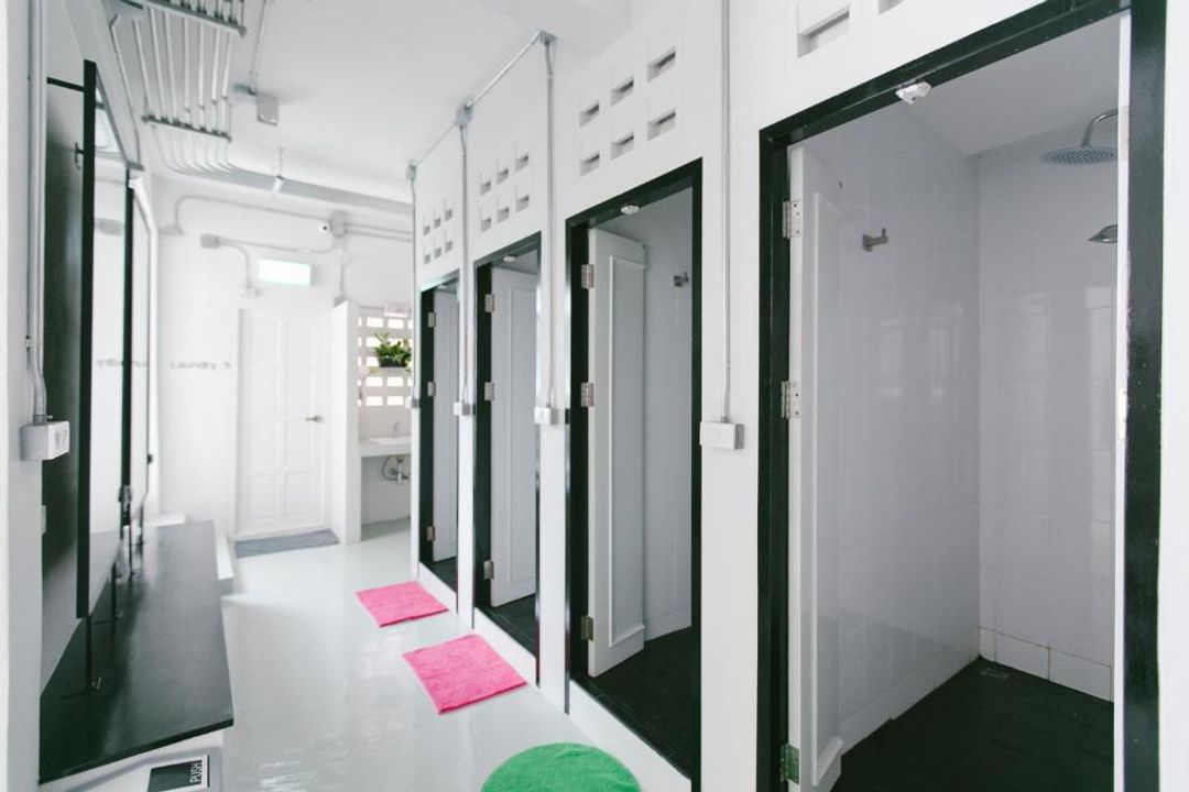 Diff Hostel