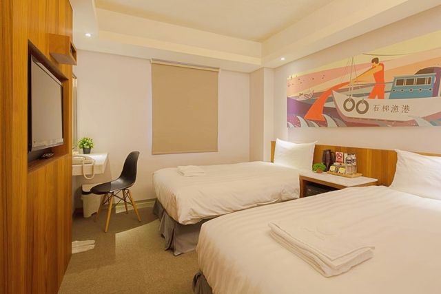 Meci Hotel-City View Twin Room-2