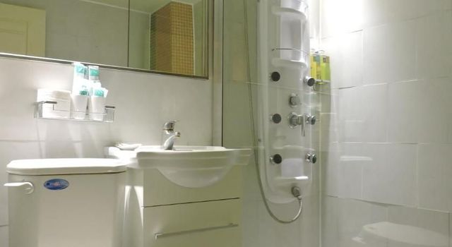 Meci Hotel-Double Room with City View-6