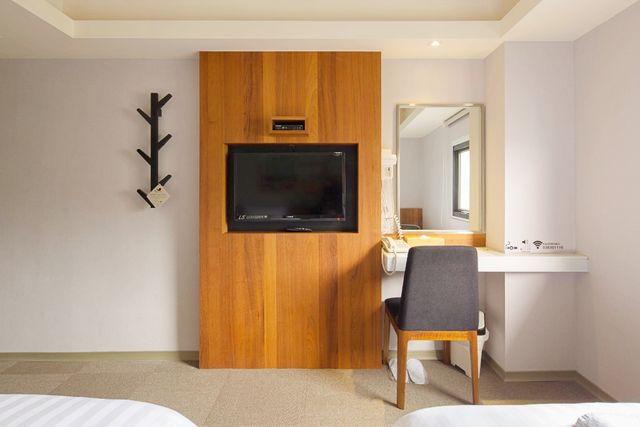 Meci Hotel-Triple Room-2