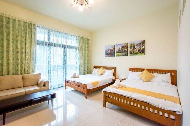 墾丁沐晨旅店｜可12人包棟｜65吋智慧聯網電視、歡唱設備、電動麻將、烤肉、switch遊戲機-包棟12人(四人房*2+雙人房*2)，電動麻將、歡唱設備、switch遊戲機、烤肉設備、大客廳、廚房、停車位-5