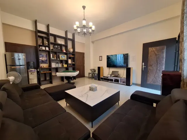 墾丁沐晨旅店｜可12人包棟｜65吋智慧聯網電視、歡唱設備、電動麻將、烤肉、switch遊戲機-包棟12人(四人房*2+雙人房*2)，電動麻將、歡唱設備、switch遊戲機、烤肉設備、大客廳、廚房、停車位-2