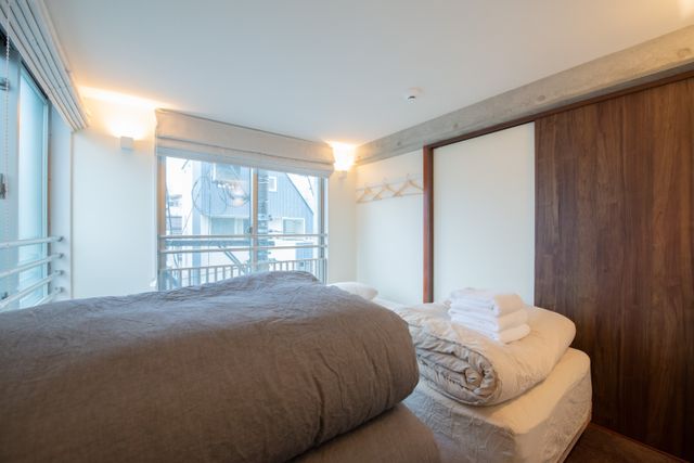 Bedroom #1