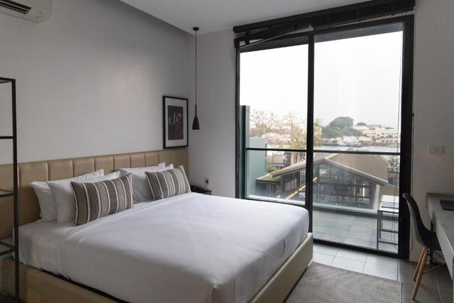 劇院住宅（Theatre Residence - SHA Extra Plus）-河景客房（不含早餐）Lakorn  Skyview（Room Only）-4