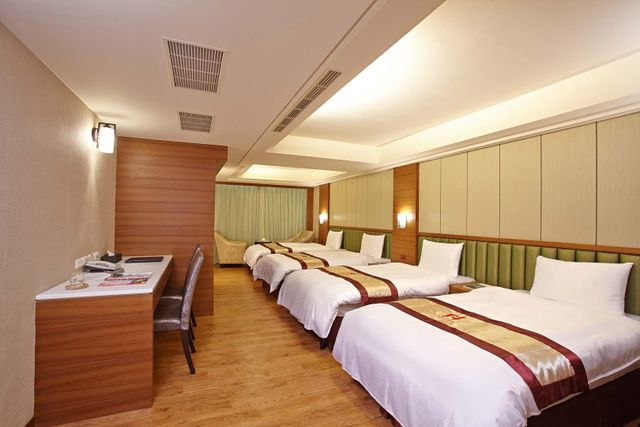 Fish Hotel Taitung-Family Room-4