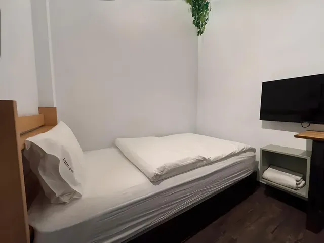 Lütel Hotel │ Xpark · Taoyuan Airport MRT A18 · HSR-Single Bed With Shared Bathroom-2