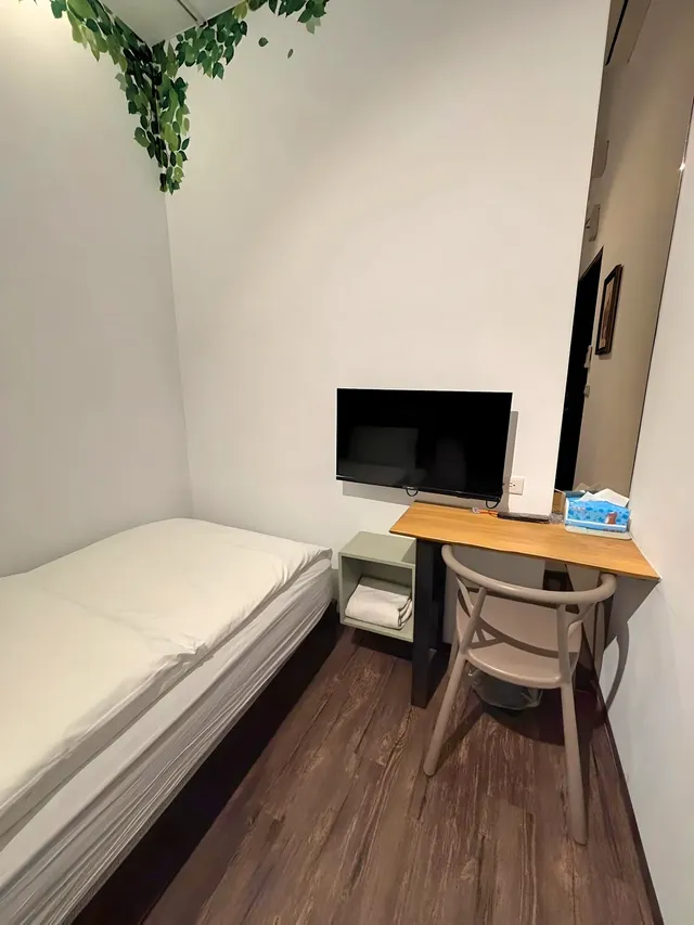 Lütel Hotel │ Xpark · Taoyuan Airport MRT A18 · HSR-Single Bed With Shared Bathroom-3