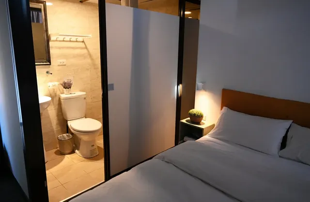 Lütel Hotel │ Xpark · Taoyuan Airport MRT A18 · HSR-Double Bed With Private Bathroom-7
