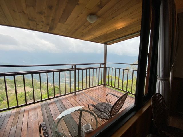 The best yurt accommodation in the stream-Cingjing-Albizia Quadruple Room-6