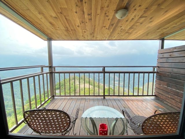 The best yurt accommodation in the stream-Cingjing-Albizia Quadruple Room-5