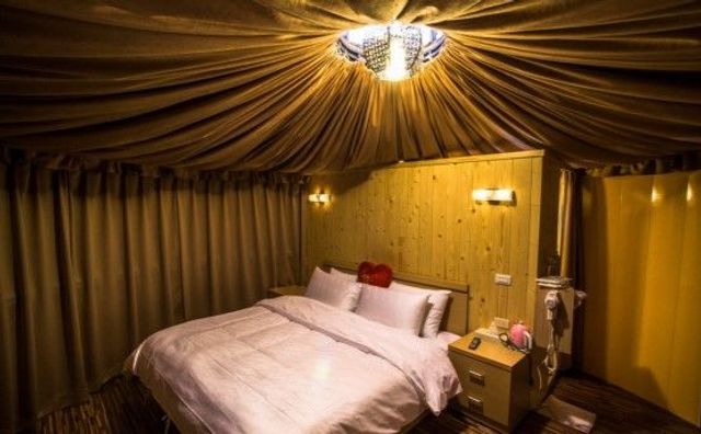 The best yurt accommodation in the stream-Cingjing-Small yurt (2 persons, standard double bed)-1