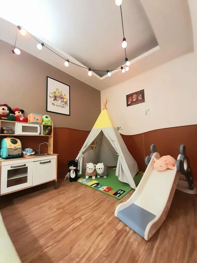 興吉木屋 - 墾丁大街只要走路7分鐘!| 室內公共空間自行車停放-木屋家庭六人房-6