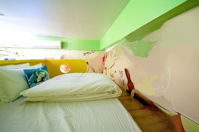 Yilan 1955 kids friendly BnB 2-Baby Ball Quadruple Room-3