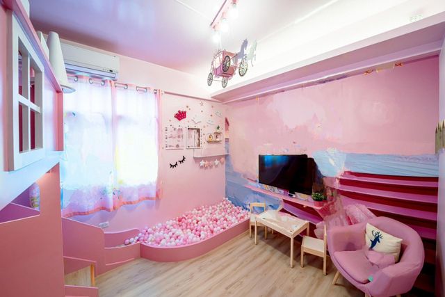 Yilan 1955 kids friendly BnB 2-Princess Quadruple Room-2