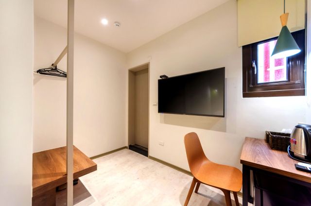 ポップイン｜台南安平港/安平老街に近い、オプションのスイート/ドミトリーの部屋タイプ-Small double room-5