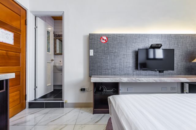 Shinjingjing Homestay-Standard Double Room with City View-3