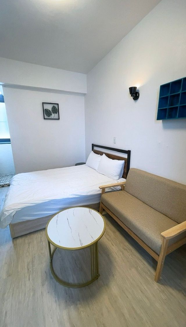 Tainan house-木雙人房 近車站.鄰孔廟商圈及台南美術館-2