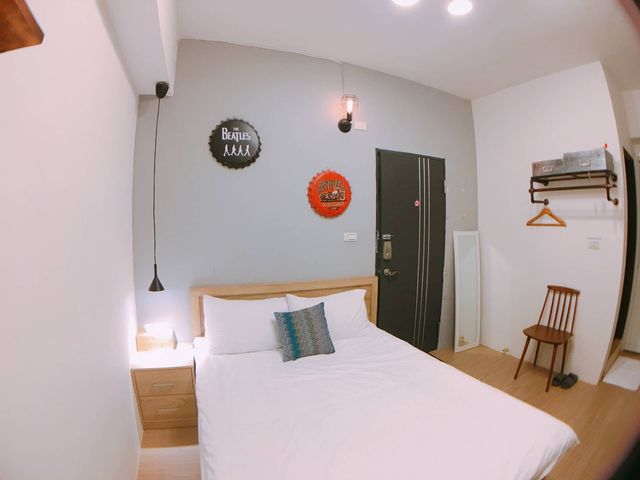 Tainan house-JJ 雙人房 近車站.鄰孔廟商圈及台南美術館-1