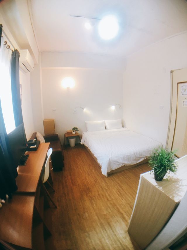 Tainan house-Easy獨立衛浴,近車站,鄰孔廟商圈及台南美術館-2